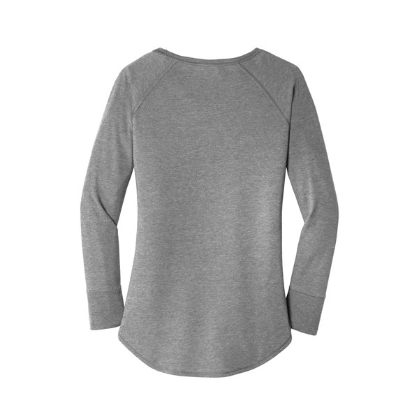 District ® Women’s Perfect Tri Long Sleeve Tunic Teegreyb District ® Women’s Perfect Tri Long Sleeve Tunic Tee