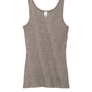 District woman grey tank